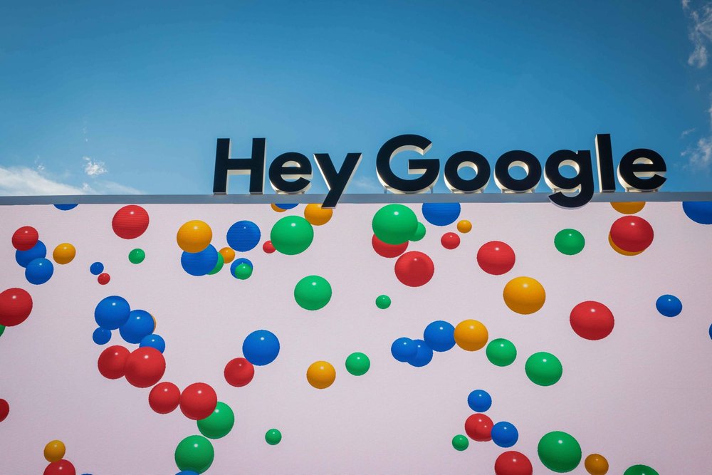 GOOGLE_CES_GIF-128.JPG